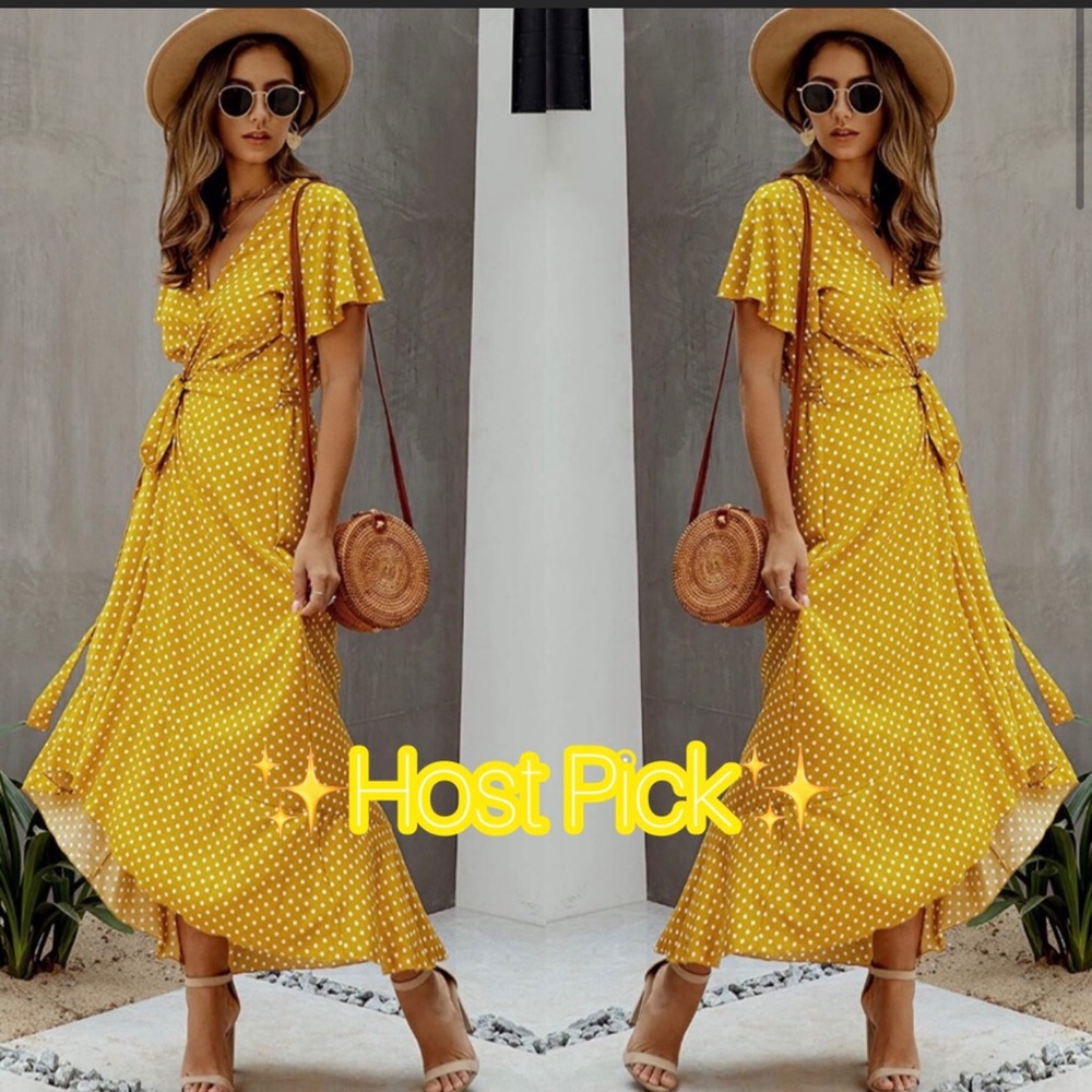 🎉HP🎉💛NWT Boho Yellow Maxi Dress💛